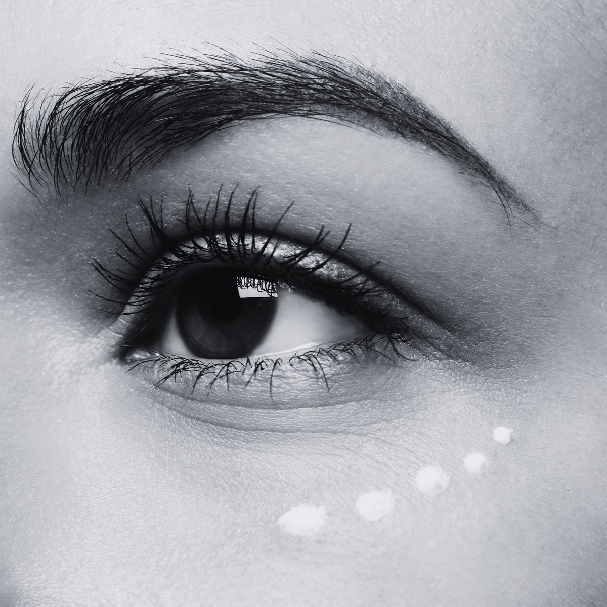 8. LIP & EYE CARE - RETAIL
